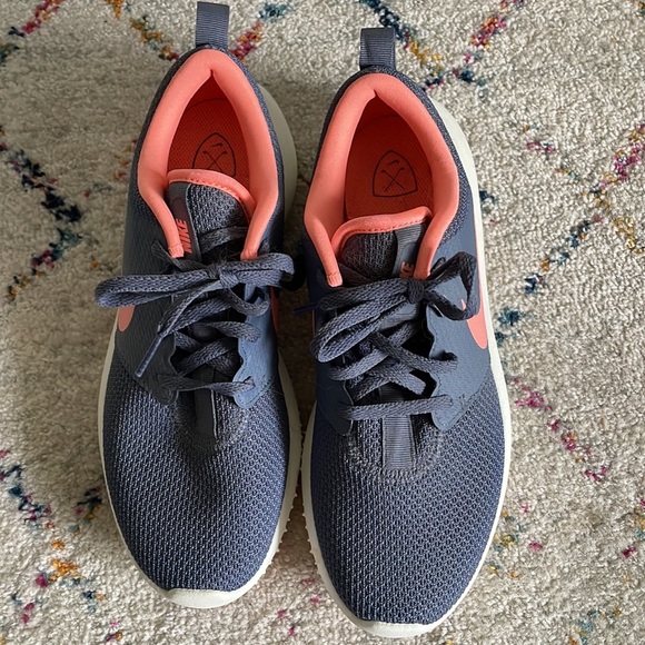 Nike Golf - Picture 3 of 4